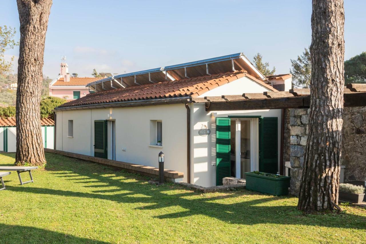 Gardenhouse Sarzana Apartment Luaran gambar