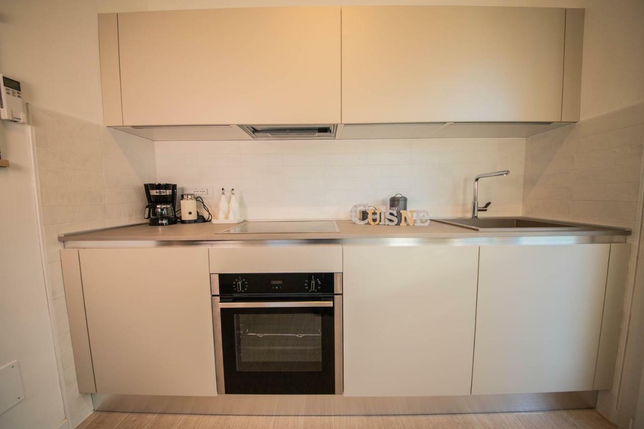Gardenhouse Sarzana Apartment Luaran gambar